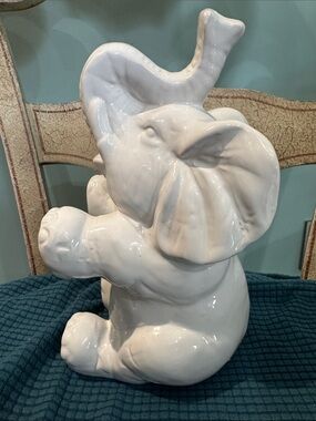 White Ceramic Sitting Elephant Figurine With Trunk Up For Good Luck 9.5" Tall